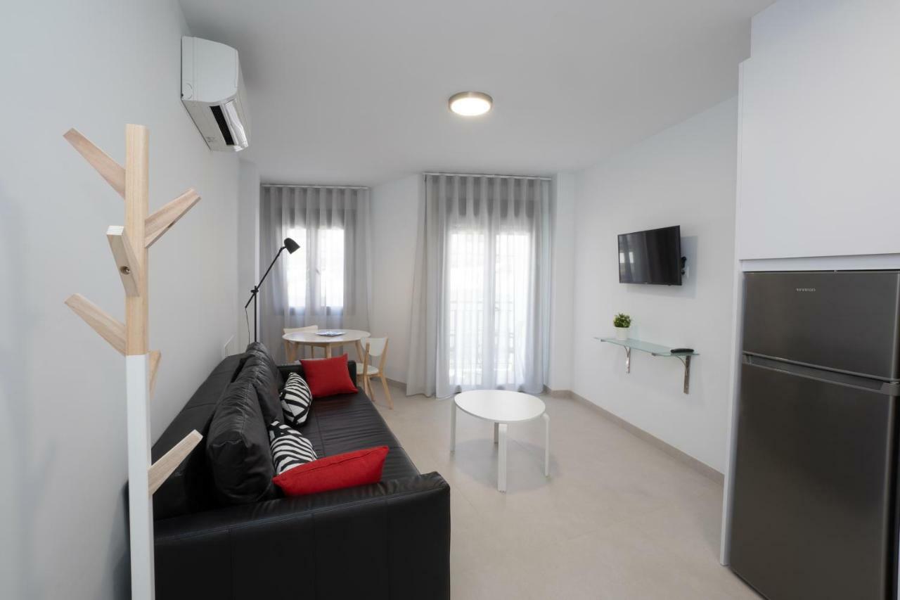 Apartamentos Mombasa 1 Planta Нерха Экстерьер фото